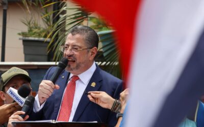 Costa Rica cae en el efecto dominó de Centroamérica